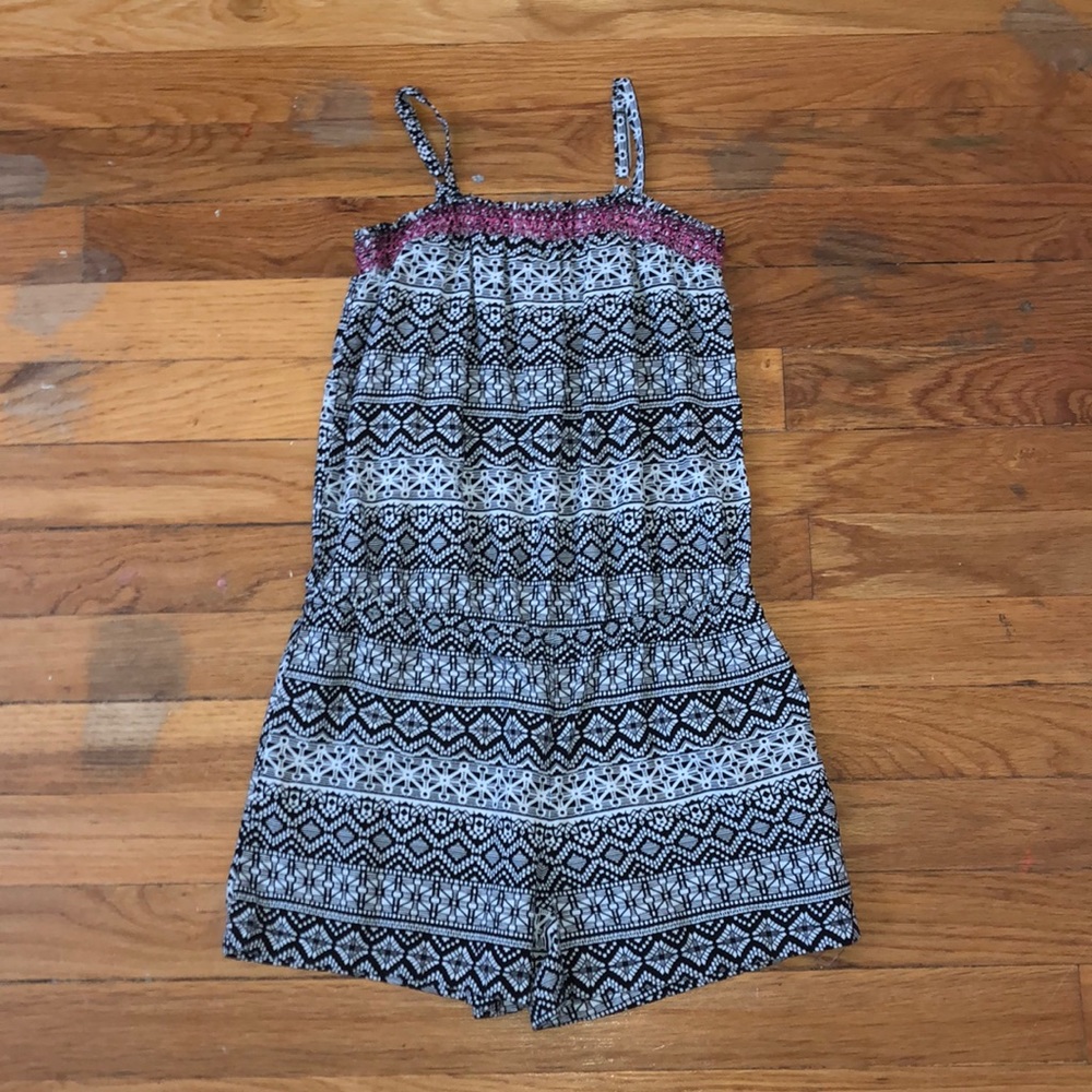Girls black and white (size medium romper)